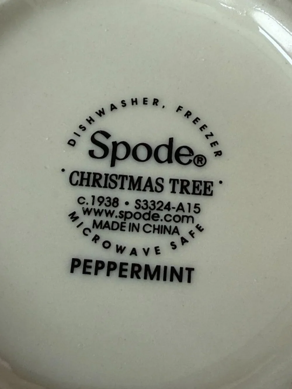 Spode Peppermint Handle Mugs Christmas Tree Set of 4 Candy Cane Santa 14 oz